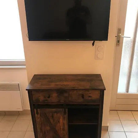 Le Deja Viuz Apartment